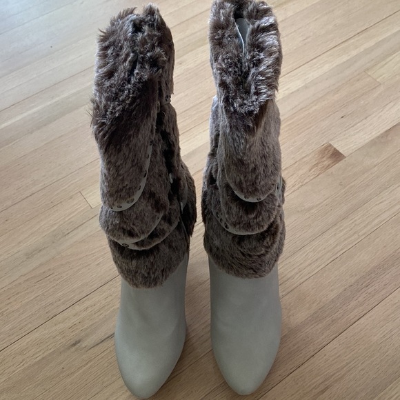 Bakers Attitude Boots with Faux Fur Sz 10 - Picture 8 of 13
